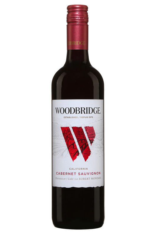 Woodbridge by Robert Mondavi Cabernet Sauvignon Bottle